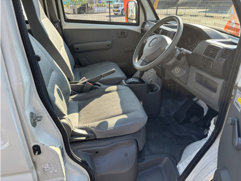 MINICAB VAN