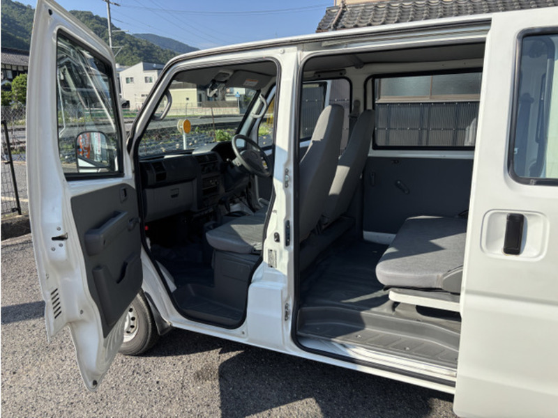 MINICAB VAN
