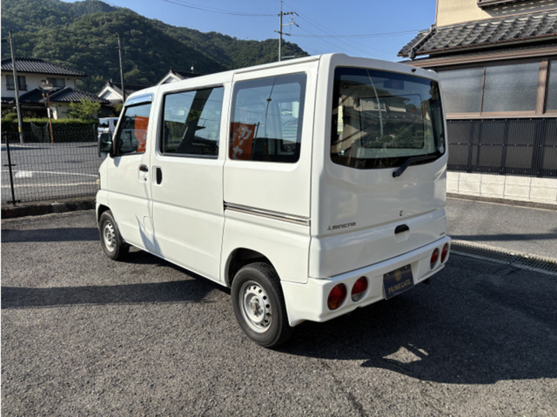 MINICAB VAN