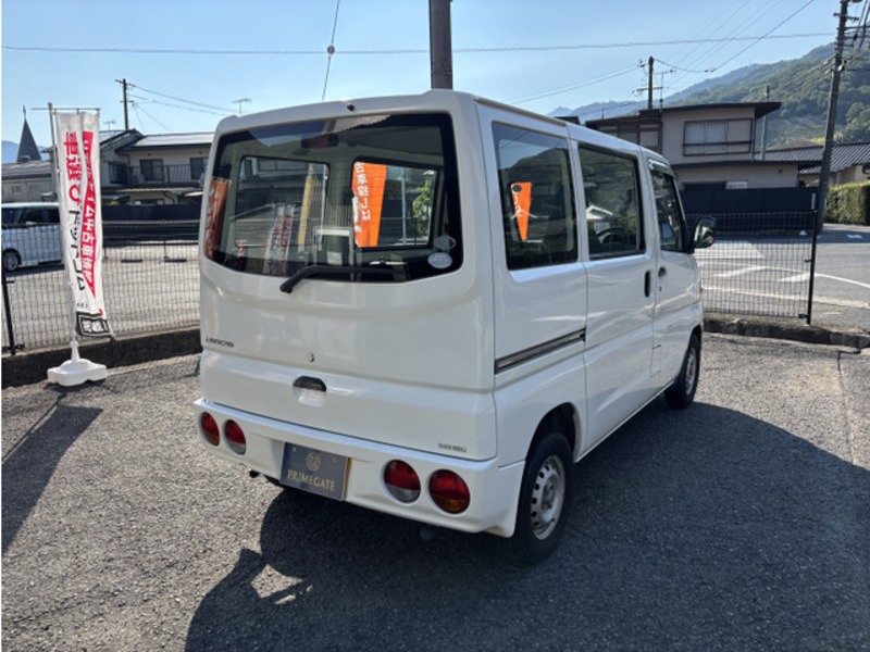 MINICAB VAN