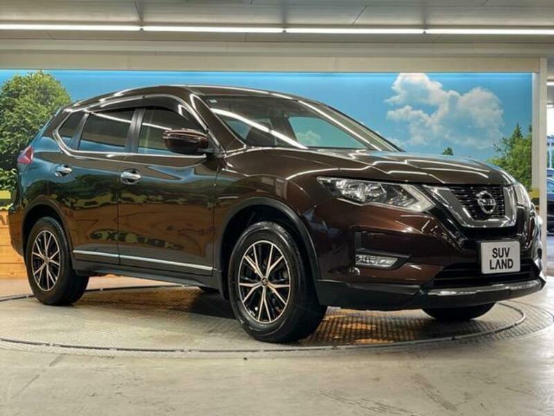 X-TRAIL