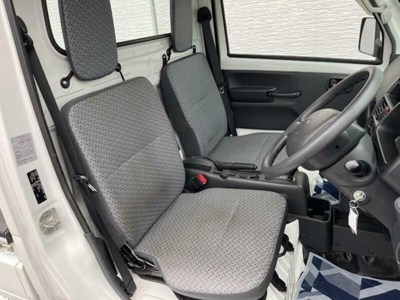 MINICAB TRUCK