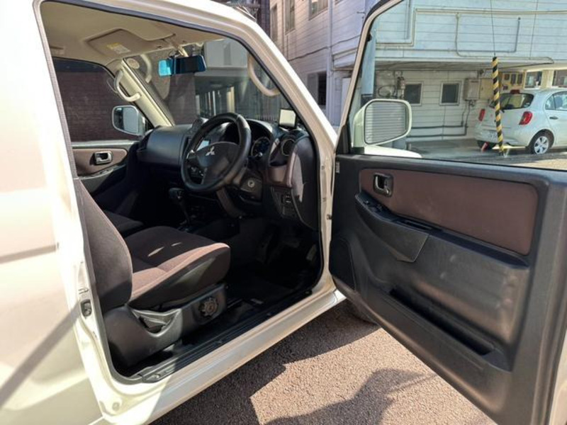 PAJERO MINI