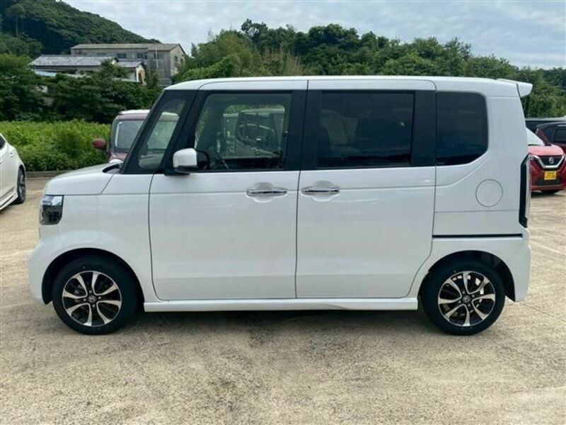 N BOX CUSTOM
