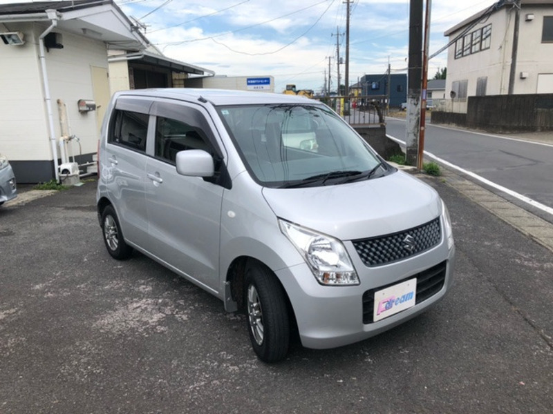 WAGON R