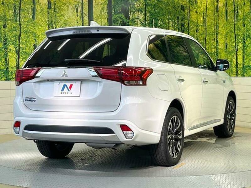 OUTLANDER PHEV