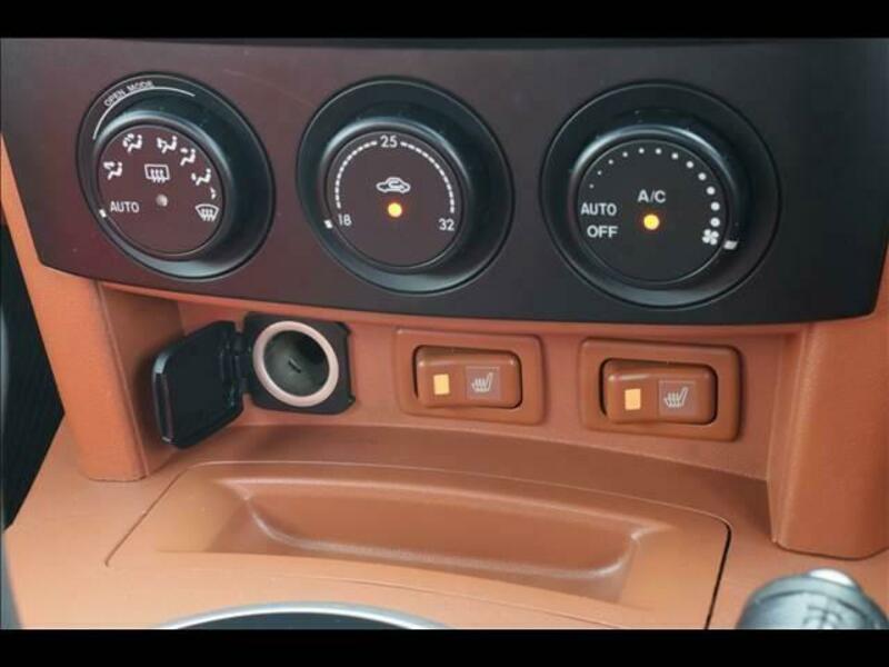 ROADSTER