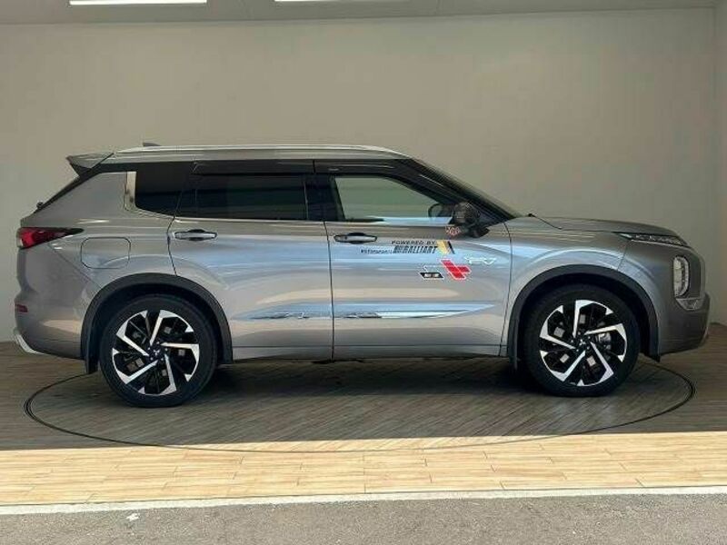 OUTLANDER PHEV