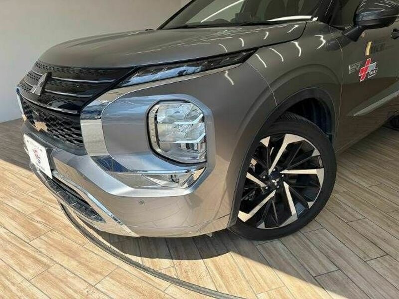 OUTLANDER PHEV
