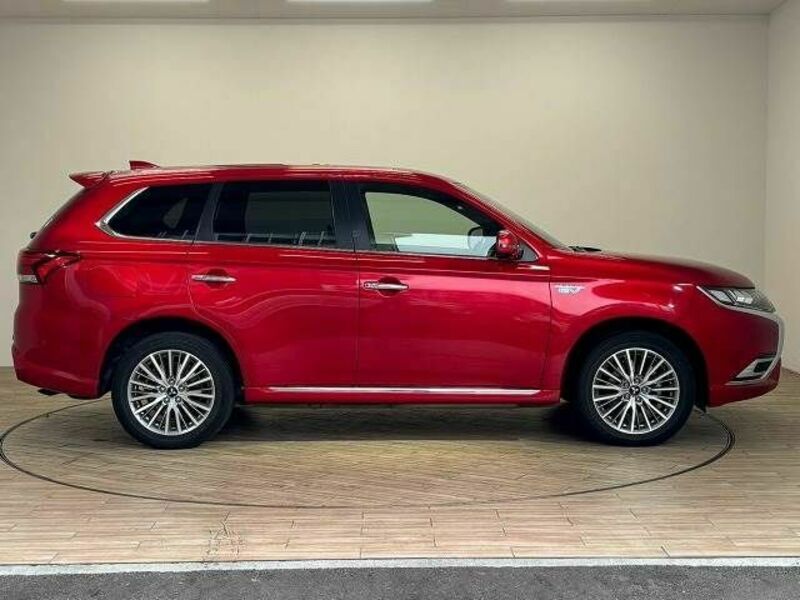 OUTLANDER PHEV