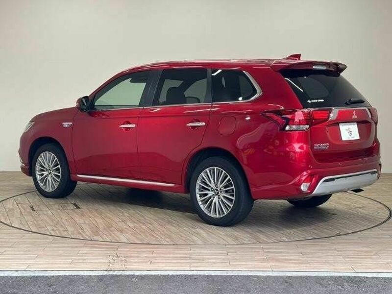 OUTLANDER PHEV