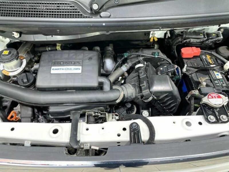 N BOX