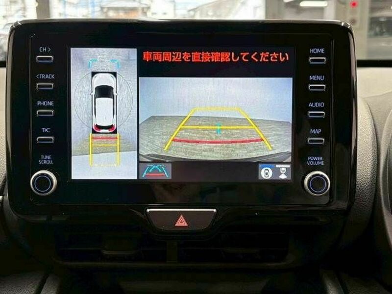 YARIS CROSS