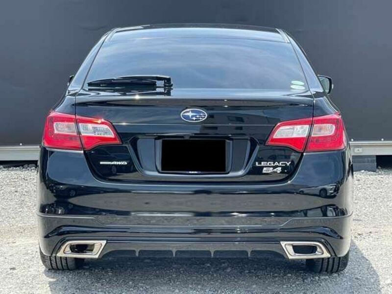 LEGACY B4