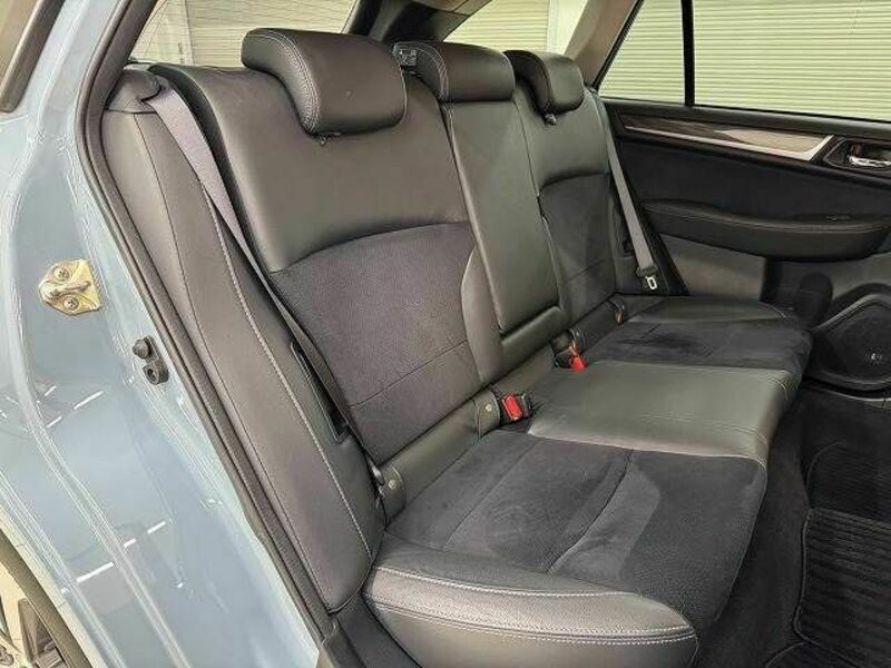 LEGACY OUTBACK