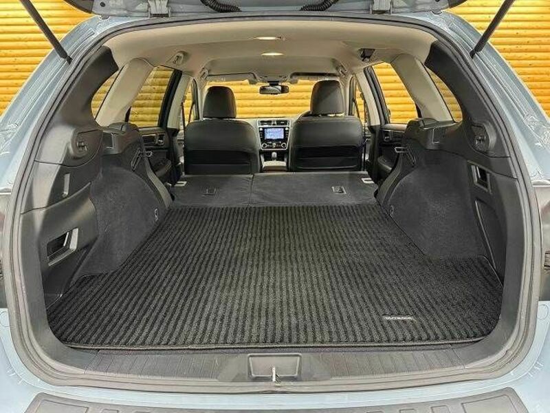 LEGACY OUTBACK