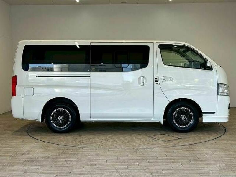 NV350 CARAVAN