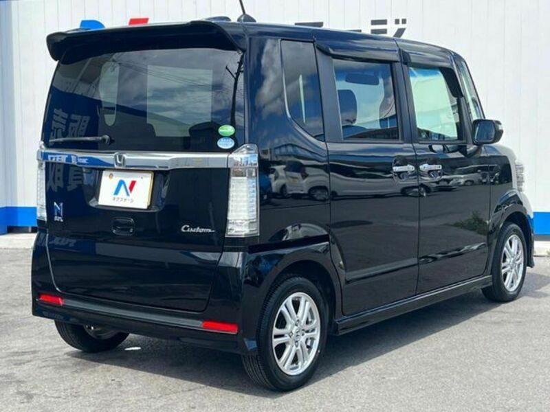 N BOX CUSTOM