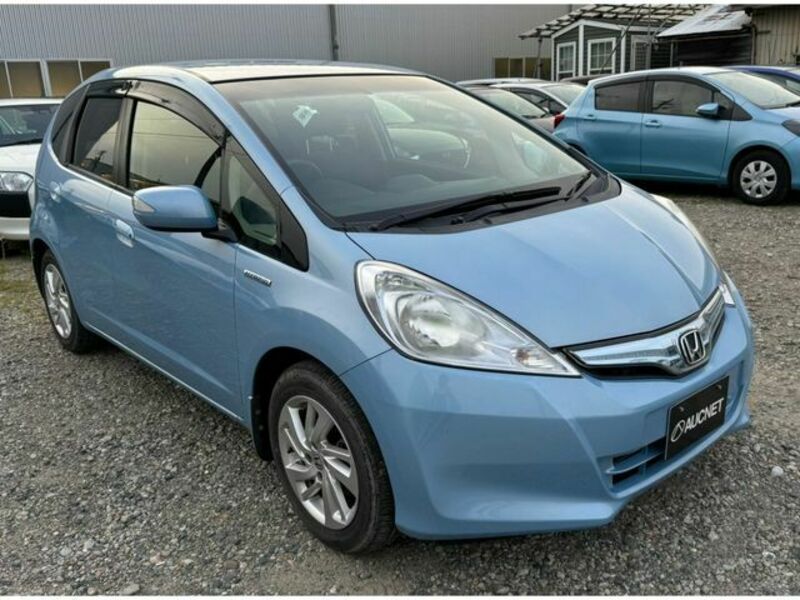 FIT HYBRID-0