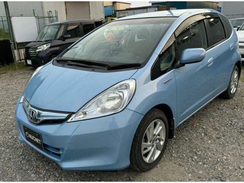 FIT HYBRID