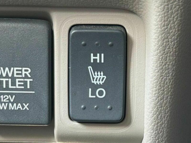 N BOX