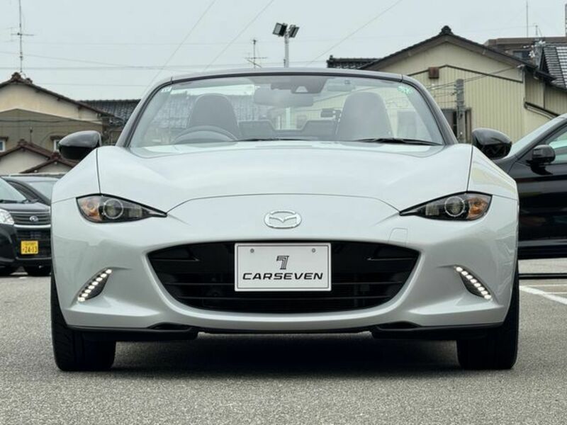 ROADSTER
