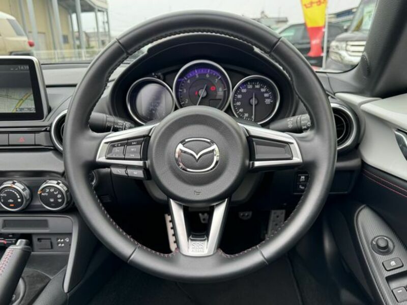 ROADSTER