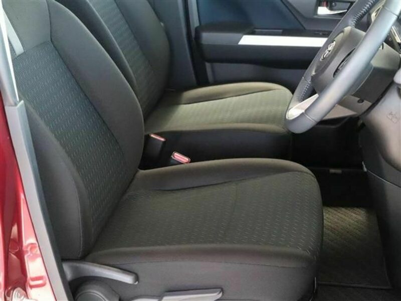 ROOMY