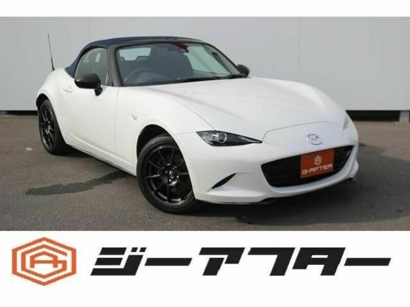 ROADSTER-0