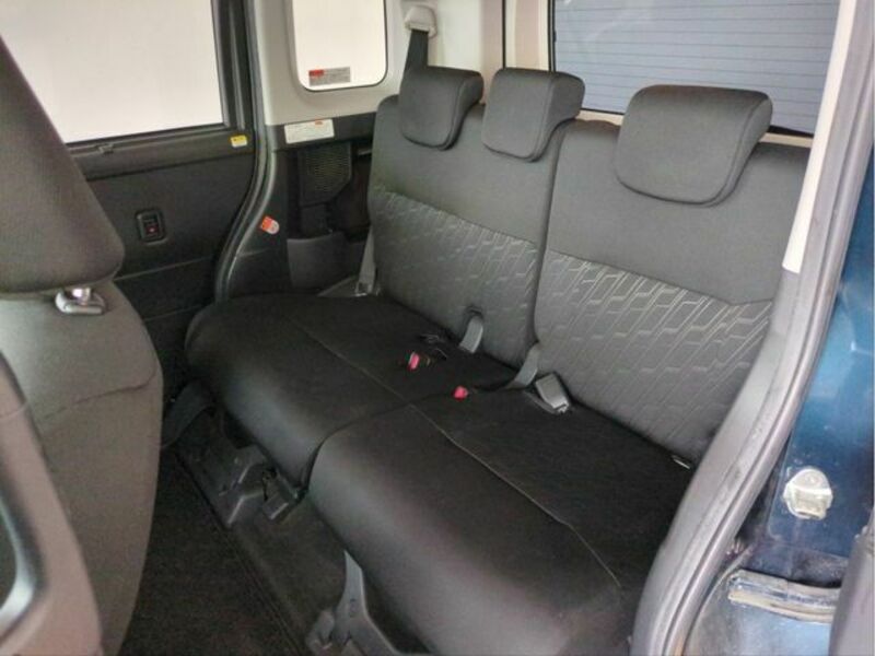 ROOMY