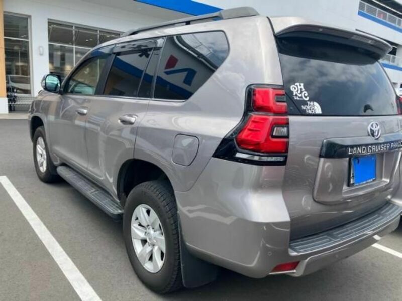LAND CRUISER PRADO