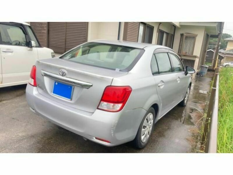 COROLLA AXIO
