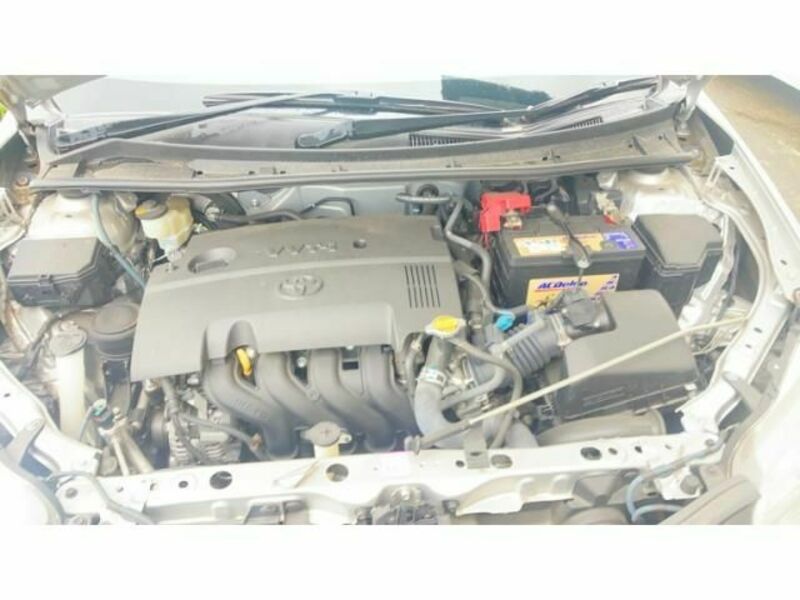 COROLLA AXIO