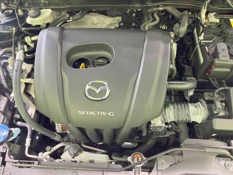 MAZDA2