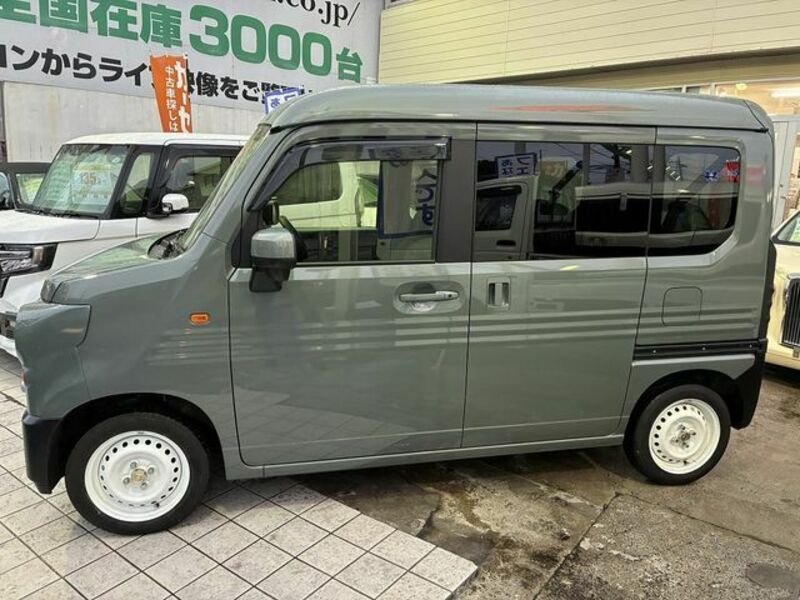 N-VAN