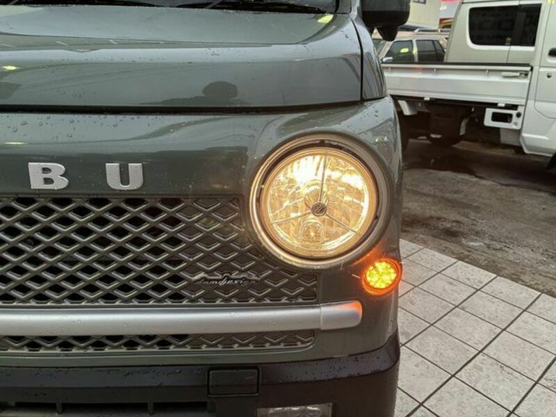 N-VAN