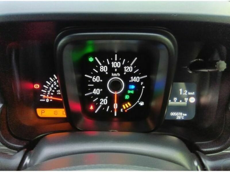 N-VAN