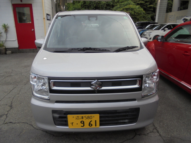 WAGON R