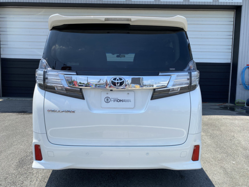 VELLFIRE