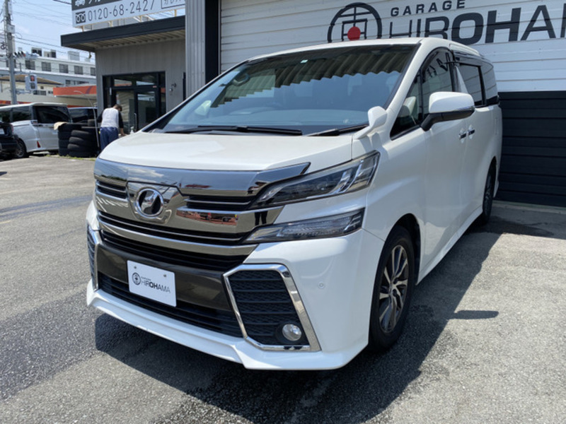 TOYOTA VELLFIRE
