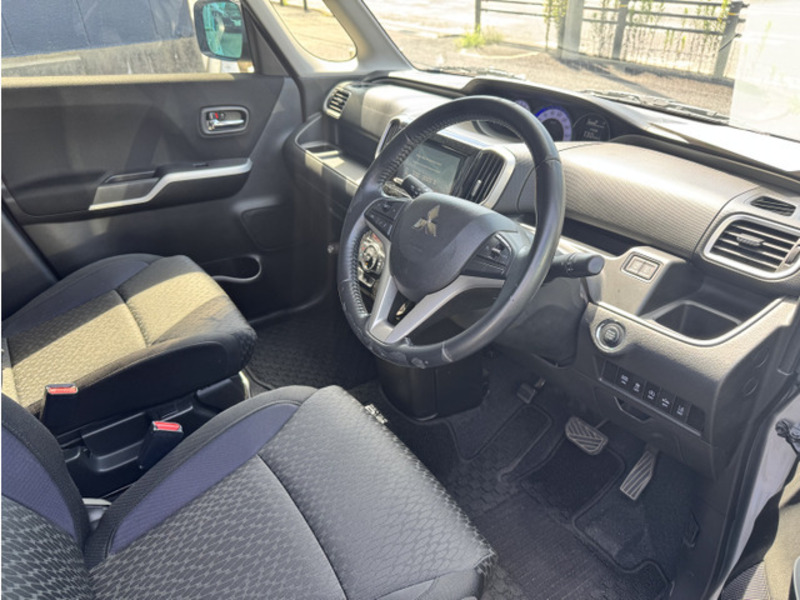 DELICA D2