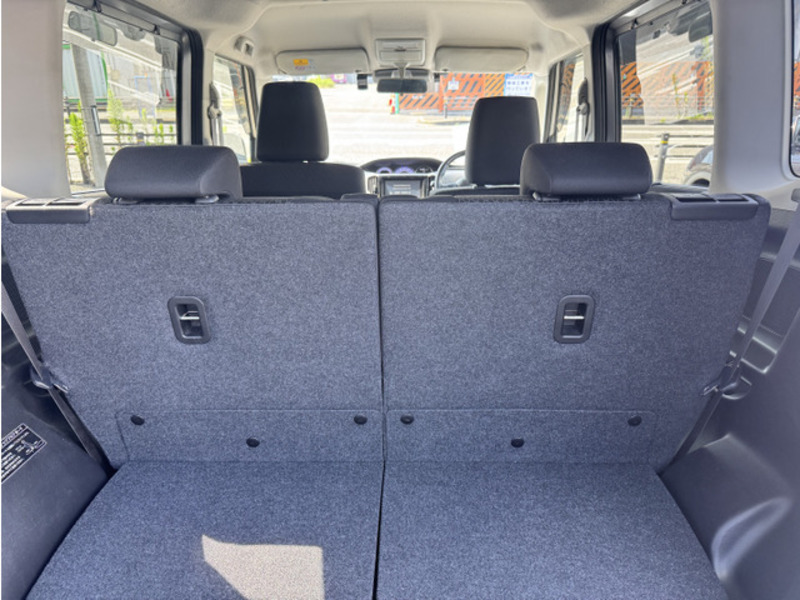DELICA D2