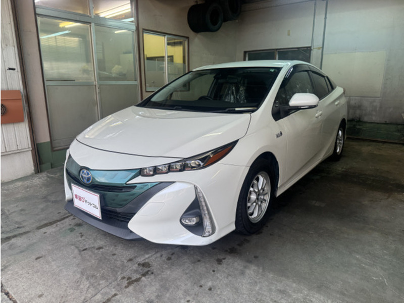 PRIUS PHV