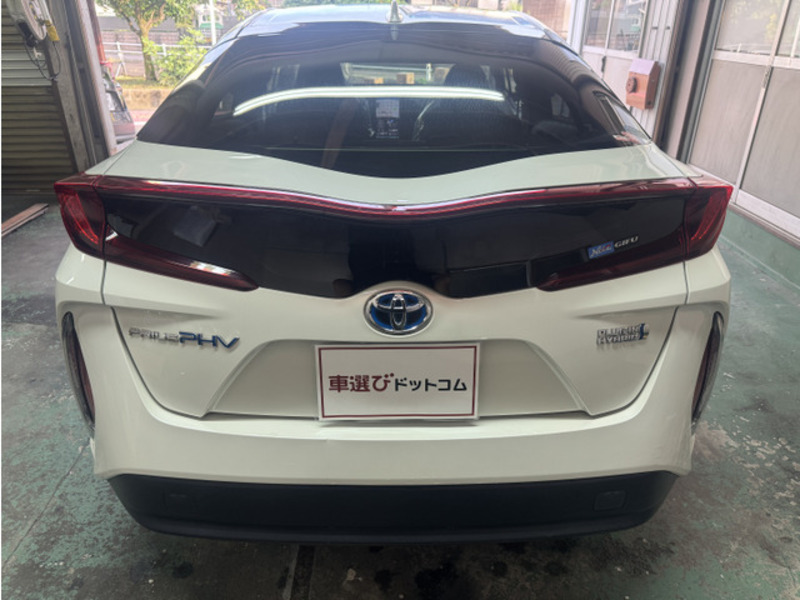 PRIUS PHV