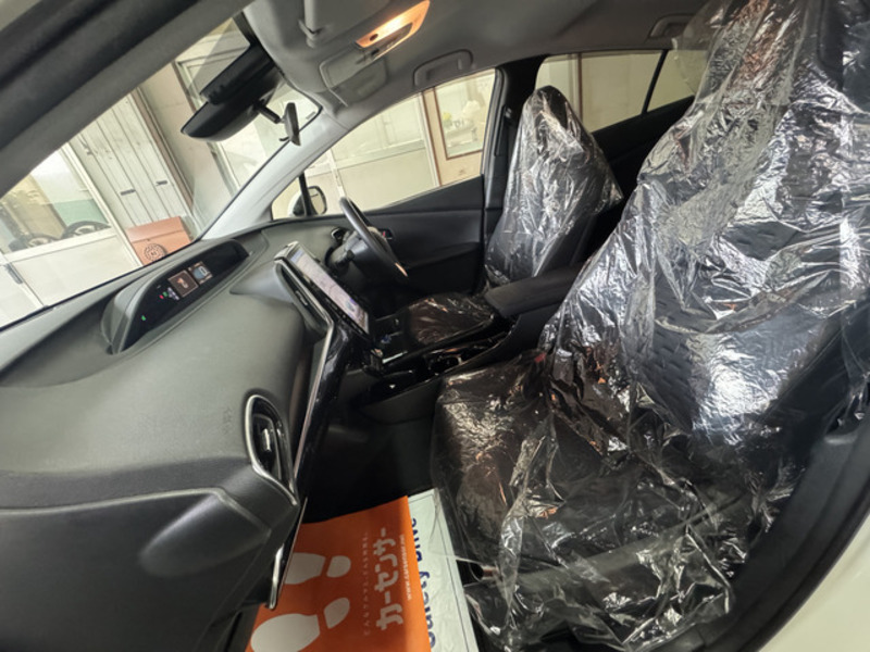 PRIUS PHV