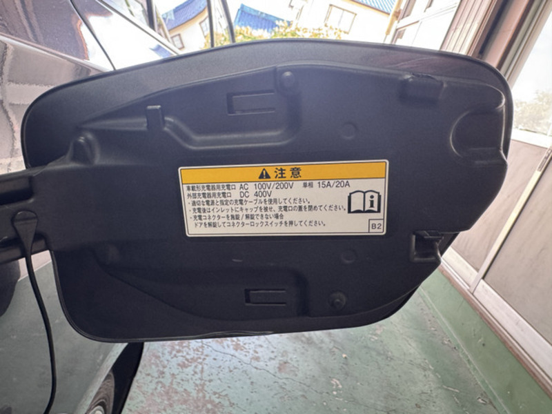 PRIUS PHV