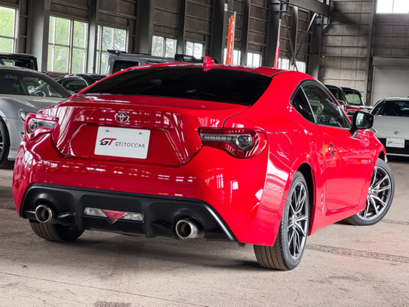 86