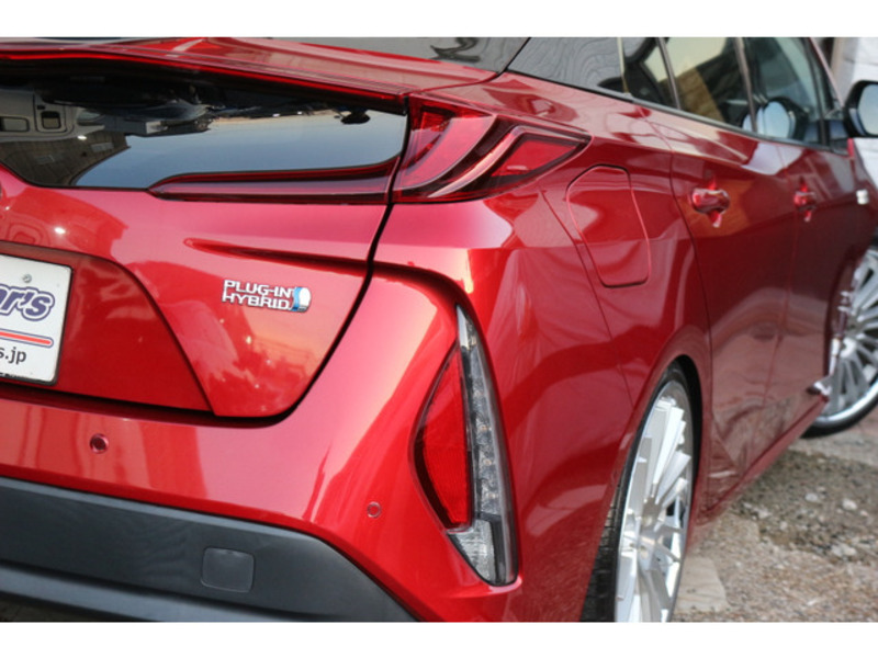 PRIUS PHV
