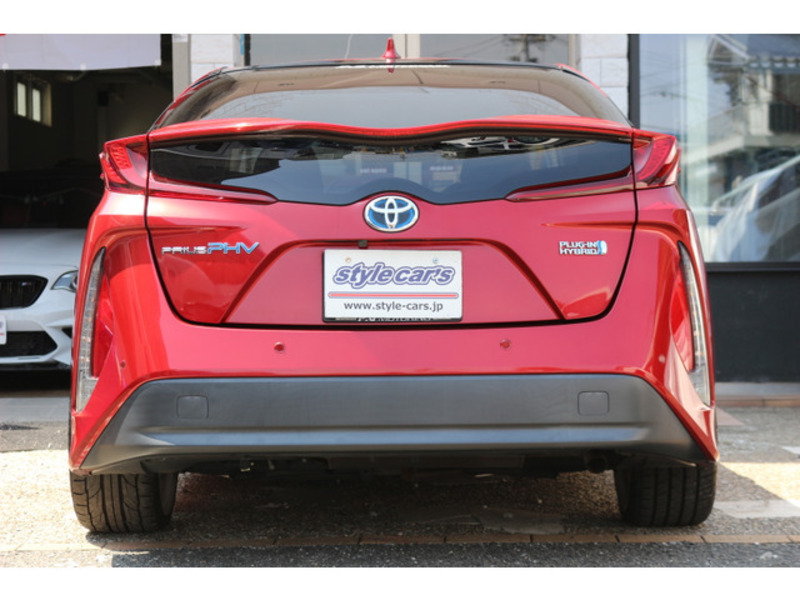 PRIUS PHV