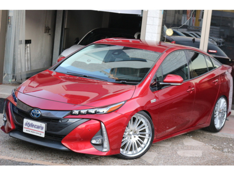 PRIUS PHV